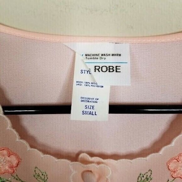 Vintage Embroidered Robe Housecoat Size Small Scalloped Neckline Button Front - Picture 4 of 7